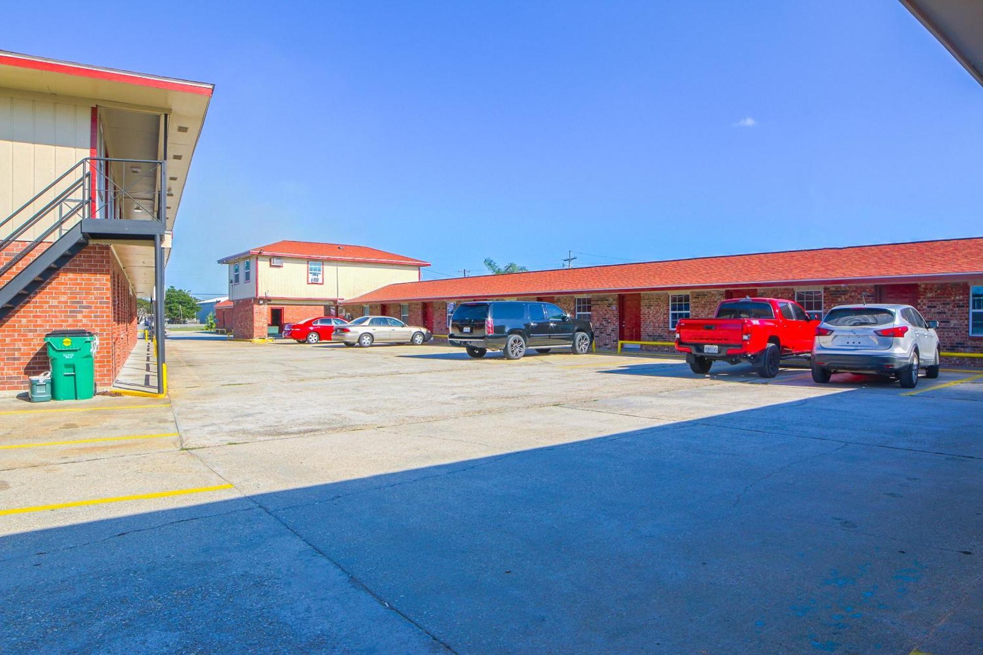Economy Inn By Oyo Lockport Near Houma Exterior foto