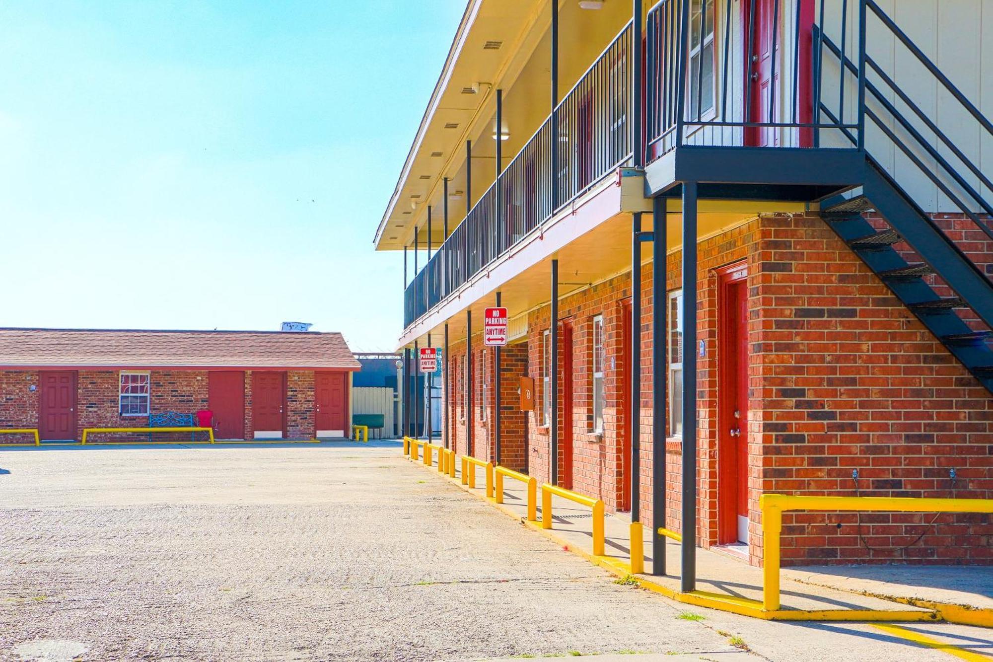 Economy Inn By Oyo Lockport Near Houma Exterior foto